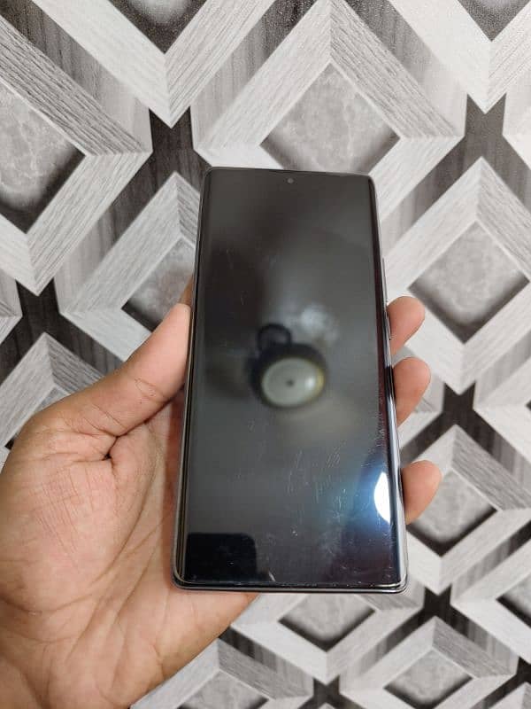 Tecno spark 20 pro plus (8/256) 10