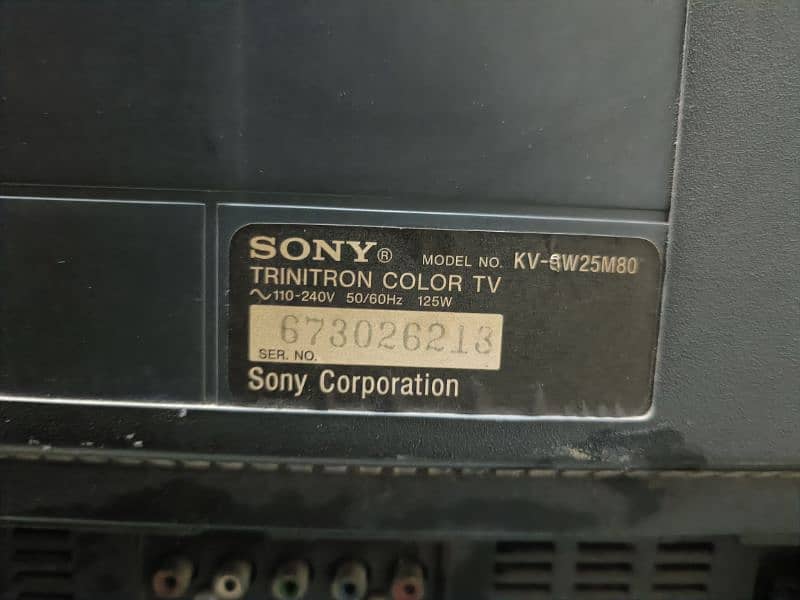 Sony Wega Trinitron 25" with free trolley 4