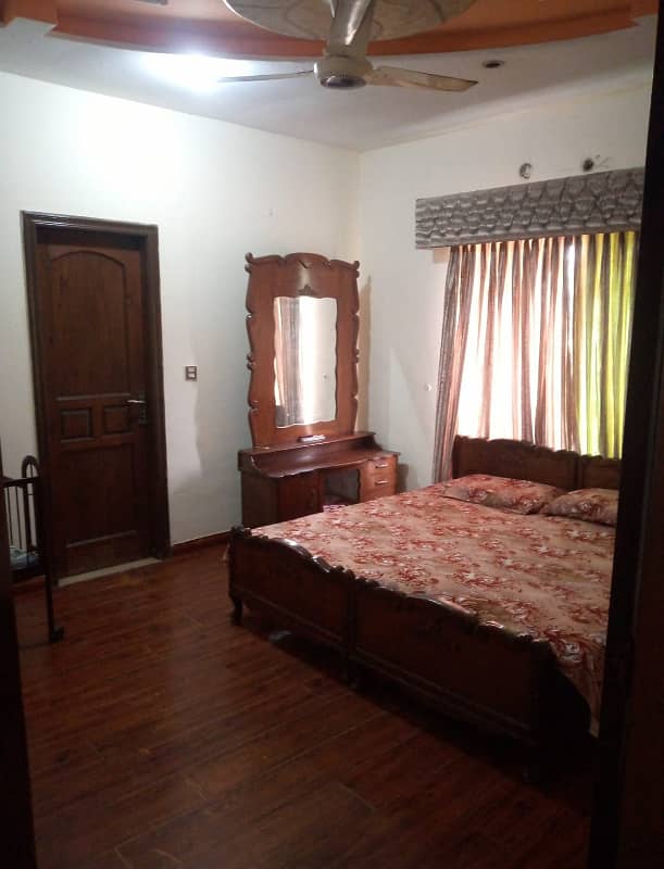 8 Marla House Available For Rent In Umar Block Sector B Bahria Town Lahore 10