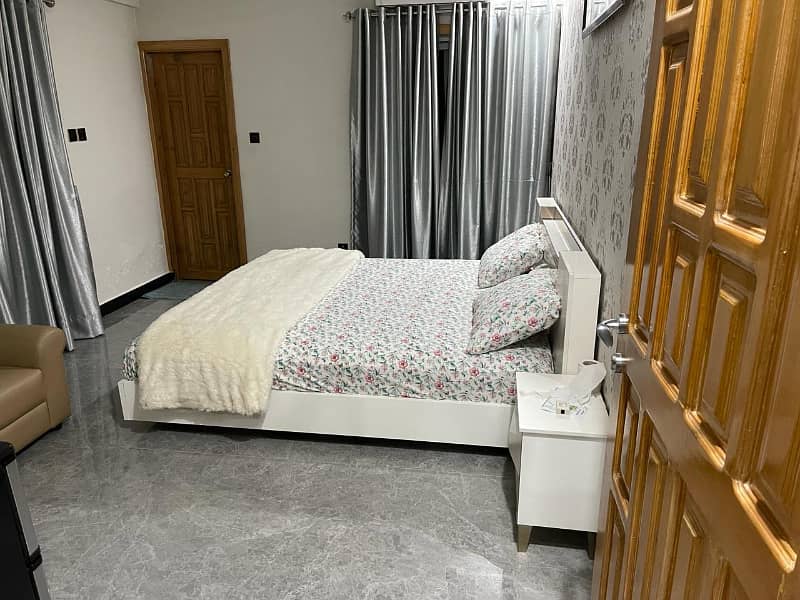 3 bed furnished flat for sale in mustafa tower 5