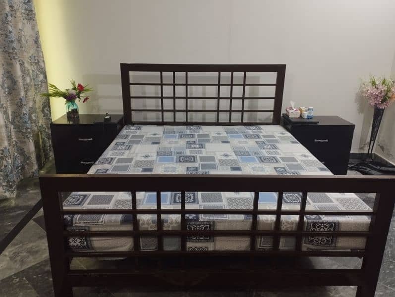 King size bed set 0