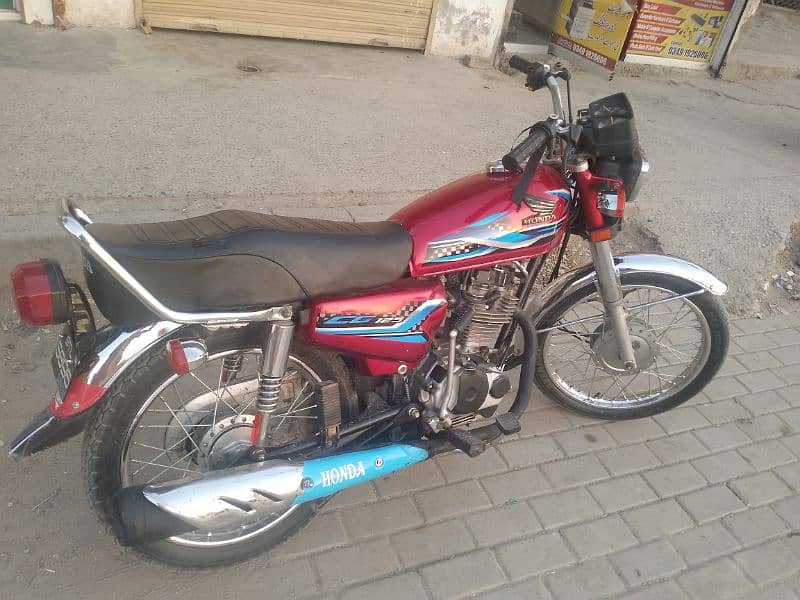 I am selling my bike good condition 7