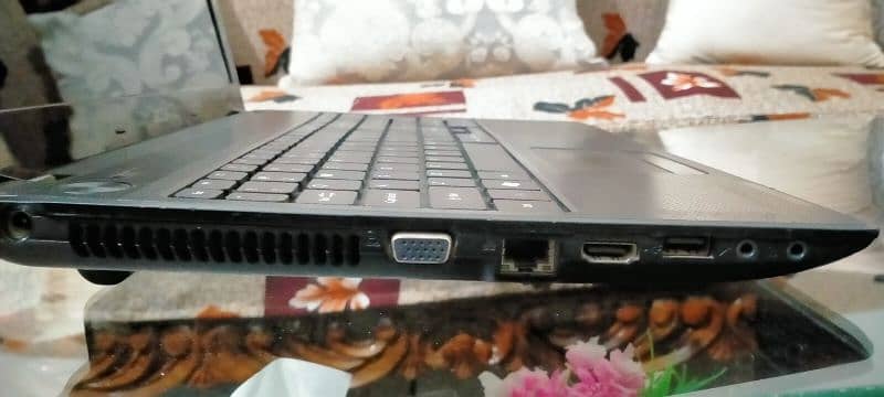 Acer Laptop Core i3 Aspire 5742 3