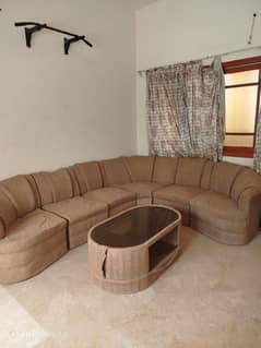 Sofa set with table