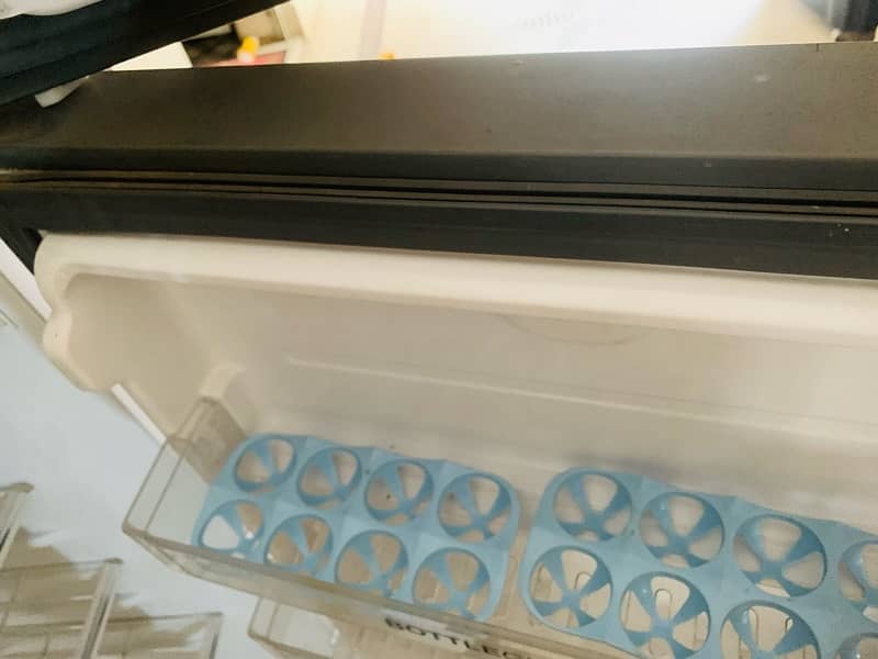 Haier Refrigerator For Sale in New Condition 4