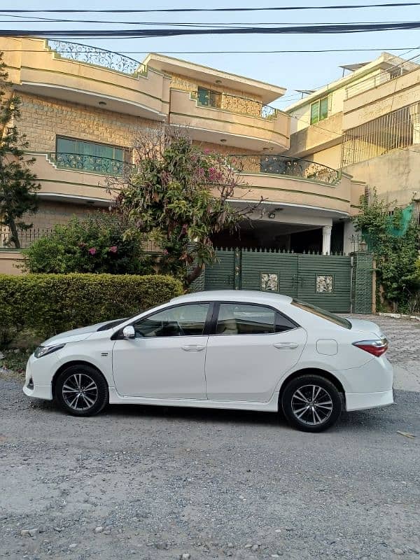 Toyota Corolla Altis 2020 13