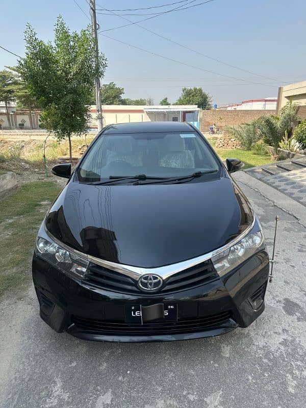 Toyota Corolla GLI 2016 Lahore Registered 2