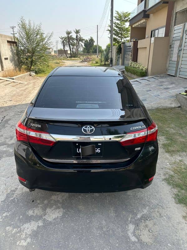 Toyota Corolla GLI 2016 Lahore Registered 4