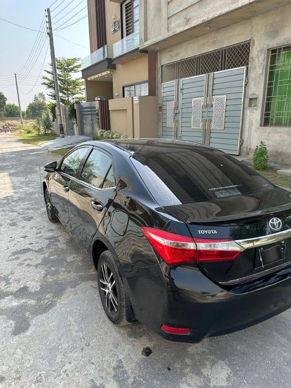 Toyota Corolla GLI 2016 Lahore Registered 7