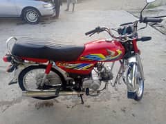 Honda CD 70 motorcycle for urgent sale.