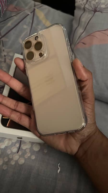 iPhone 16 Pro Max - LLA - Desert Titanium - 256GB 5