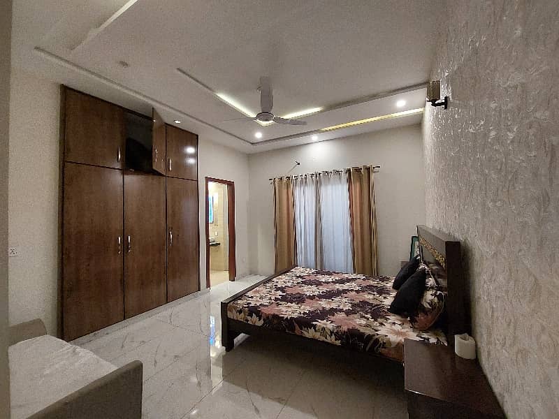 10 Marla Brand New Facing Park 50ft Road House For Sale Johar Town 33