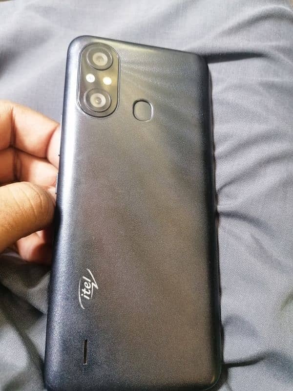 itel A49.2 gb 32 gb 1