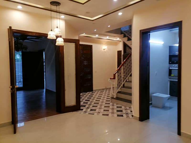 Ideal House In Lahore Available For Rs. 58500000/- 3