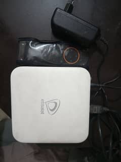 Etisalat android box with complete accesories 0