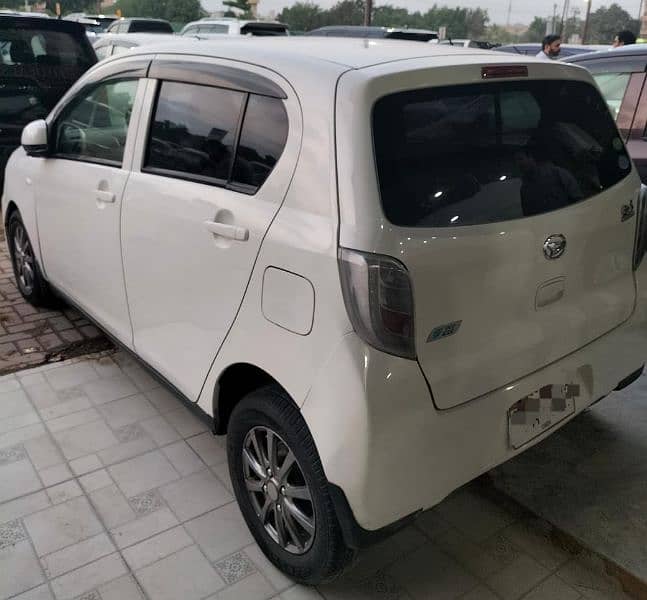 Daihatsu Mira 2013 2