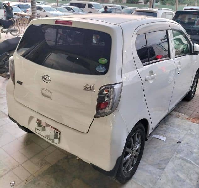 Daihatsu Mira 2013 9