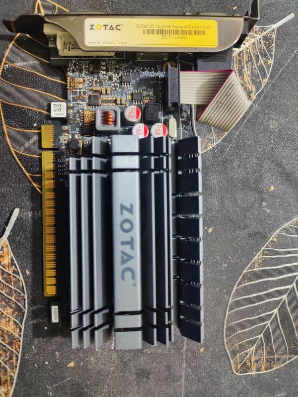 Graphics Card GT 730 4GB slightly used 0