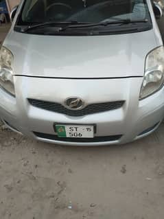 Toyota Vitz 2010