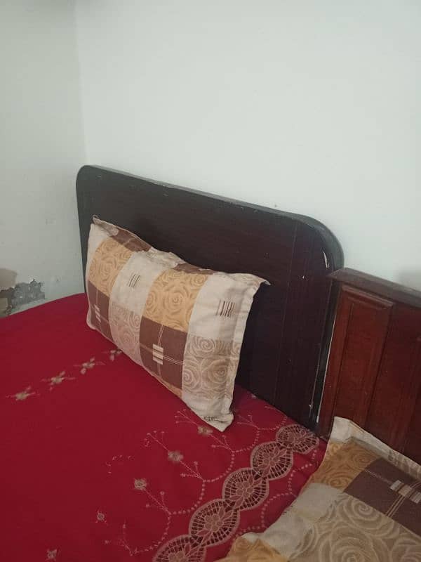 Single Bed 2 Adad with Metress 7