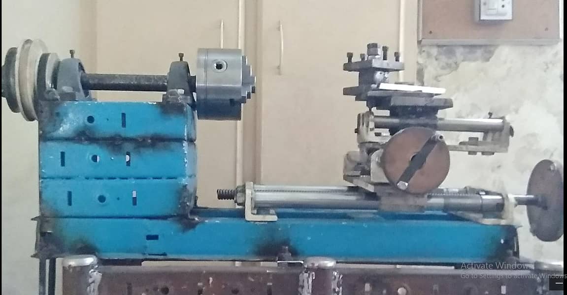 Homemade Lathe Machine with 125mm(5") Chuck, Heavy Stand,Elect Motor. 1