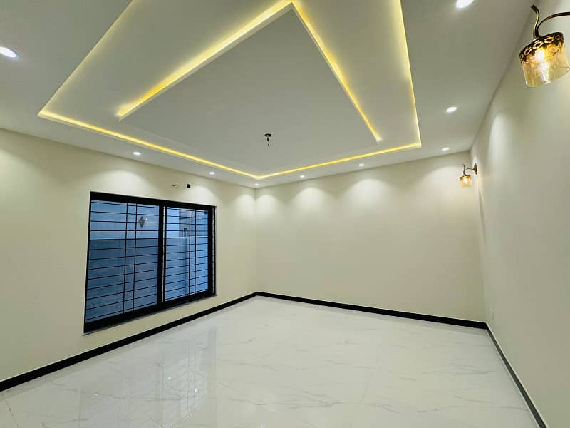 10 2nd Portion Available For Rent In Pak Arab 0