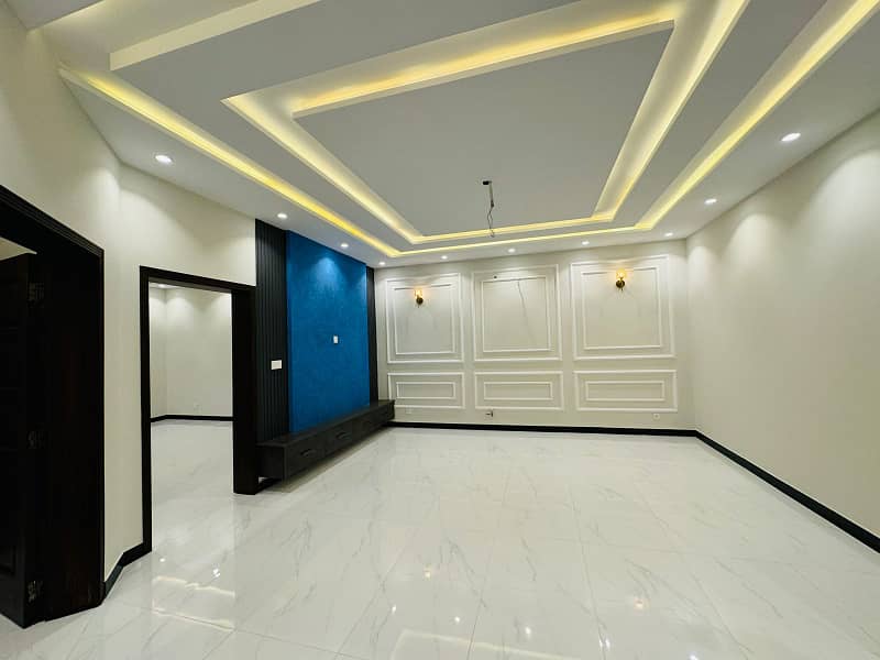 10 2nd Portion Available For Rent In Pak Arab 2