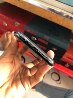 iPhone 11pro pta approved