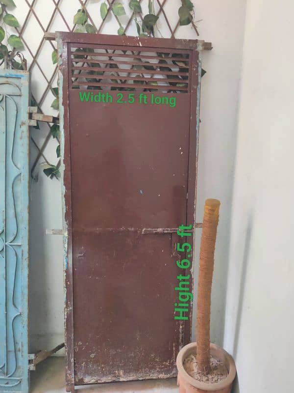 High-Quality Used Iron Doors for Sale – Durable and Affordable" 2