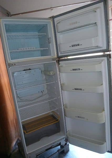 Second Hand Fridge 3