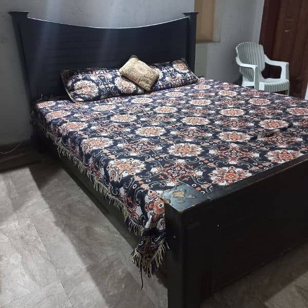 Double Bed for sale 0