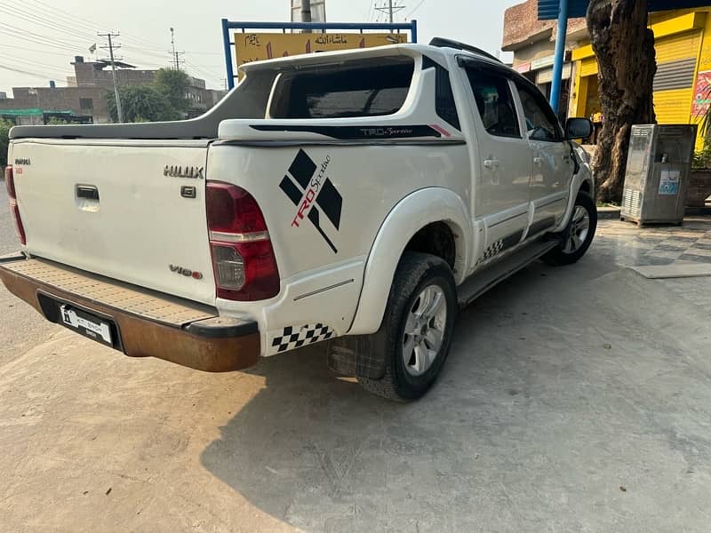 Toyota Hilux 2014 7