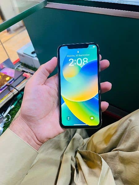 iphone x 256gb pta approved 3