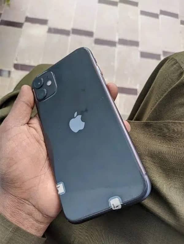 iPhone 11 factory unlock 128 2