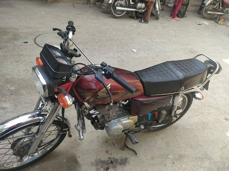 Honda 125 2018 9/10 3