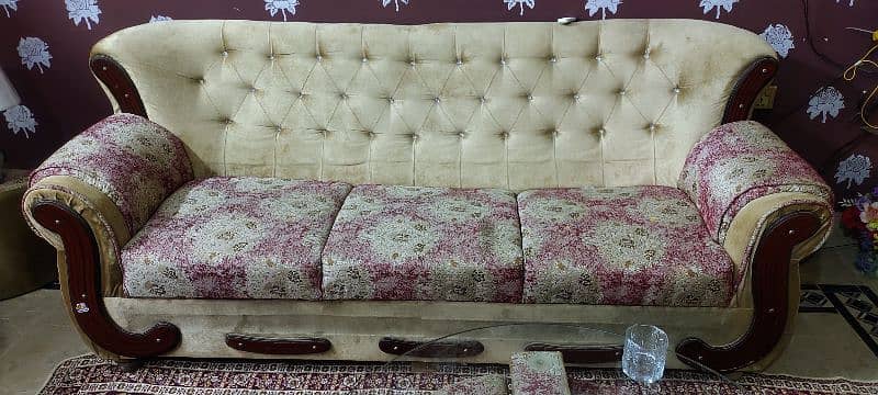 7 seater sofa set with glass round table and 4stools 0