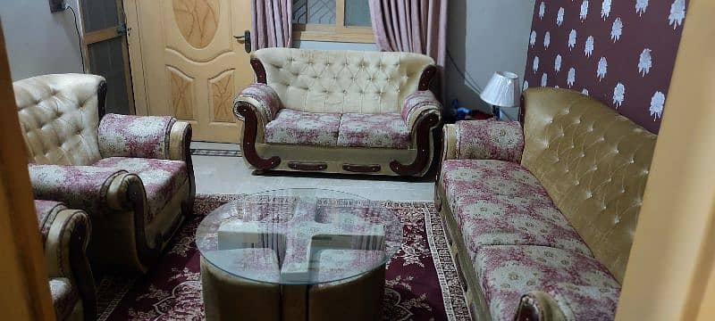 7 seater sofa set with glass round table and 4stools 7