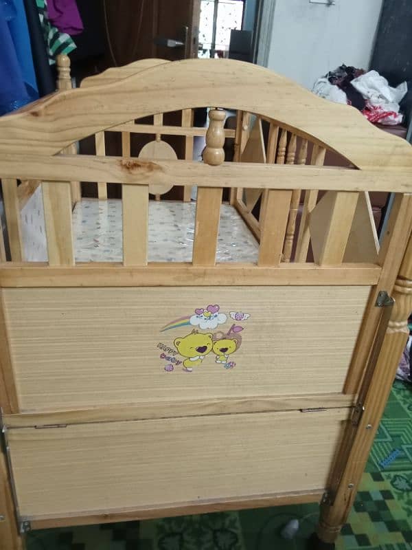 baby cot 2