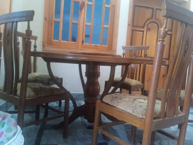 Dinning Table with 5 chairs 4