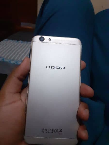 Oppo f1s good condition 2