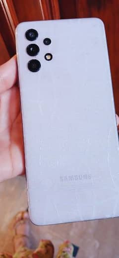 Samsung Galaxy A32 6/128 with box