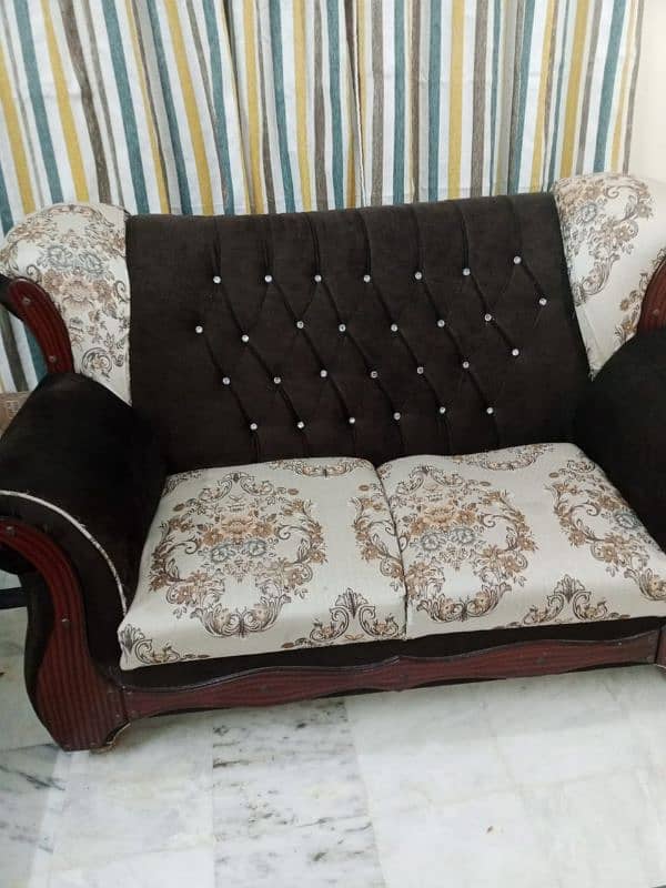 7 seater excellent condition sofa set 3