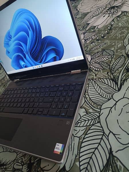 HP Pavilion x360 Convertible 15 i7 11 Gen 4