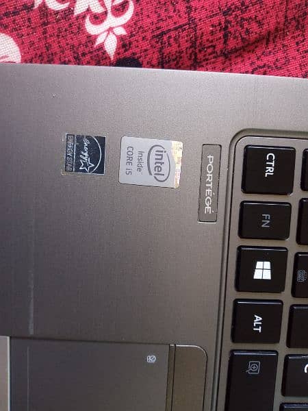 Toshiba Core i5 ,4GB Ram 256 SSD 4