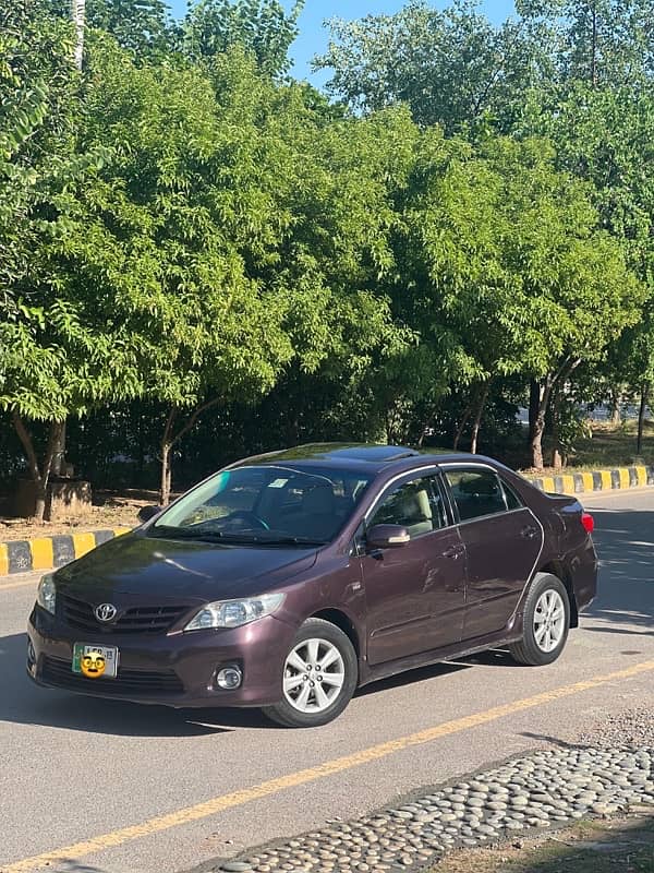 Toyota Corolla Altis 2013 5