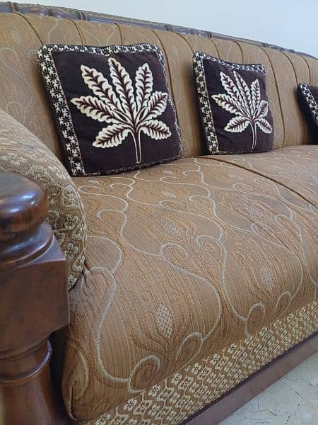 7 seater sofa set  contact 03006625524 5