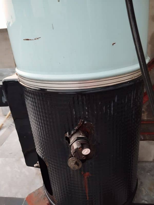 Electric & Gas  Dual Geyser 8