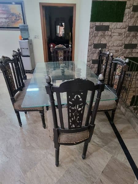 Dining Table with 6 chairs 1