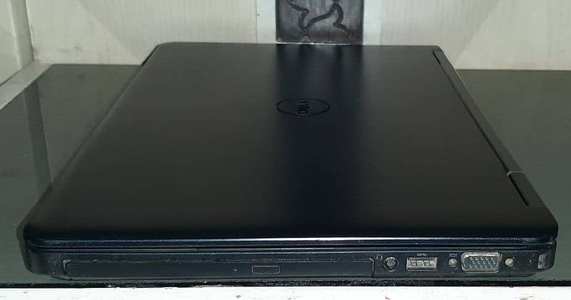 Dell Latitude E5440 Core i7 With Graphics Card 4