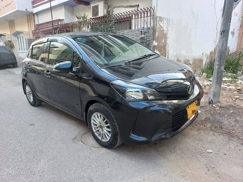 Toyota Vitz 2015 4